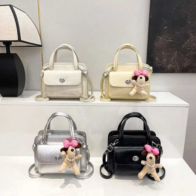 Famous Designer Messenger Bag For Ladies Leather Luxury Brand Elegant Classic And TrendyW251119