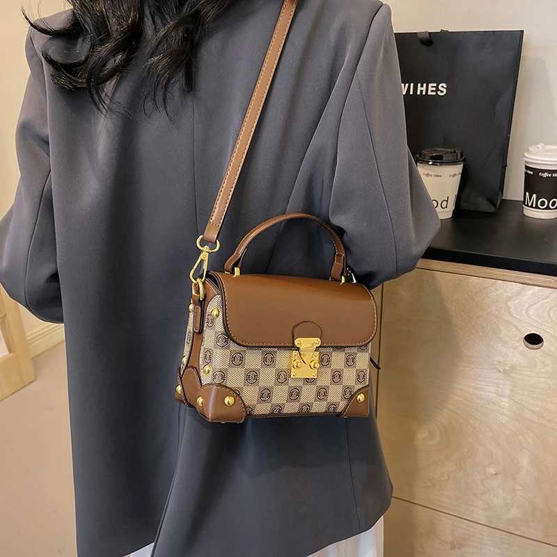 Water-Resistant Ladies Tote Bag Luxury Leather Crossbody Shoulder Handbag Womens Travel-Friendly PurseW251119
