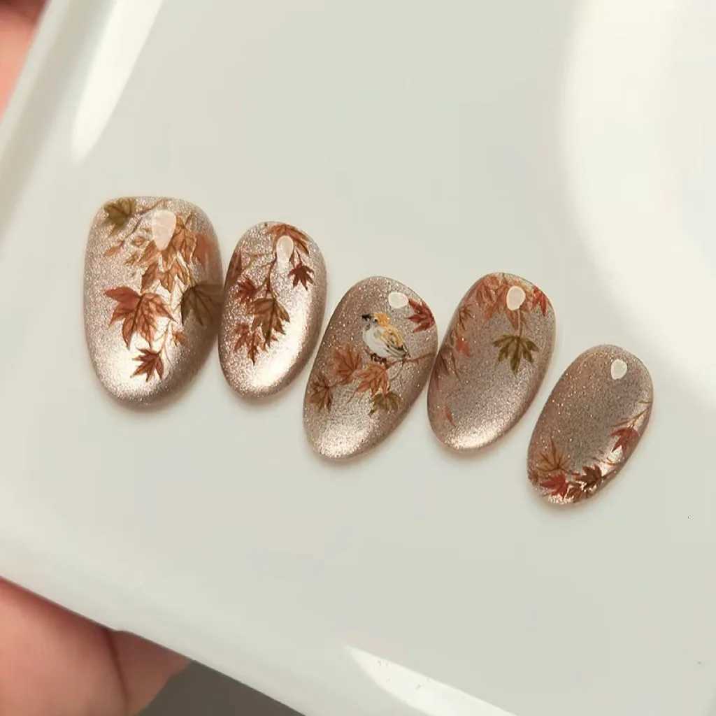 24Pcs Short Almond Fake Nail Blue Flower Cats Eye Design False Nails Press on Gilding Rhinestone Reusable Full Cover Nails TipsT251118T251119