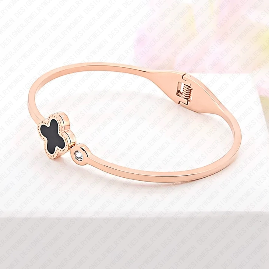 Designer Bracelet Bracelet for Women Stainless Steel 18K Gold Plated Bangle Shell Letter Bangles Luxury Jewlery Designer for Women Elegant Timeless Gi