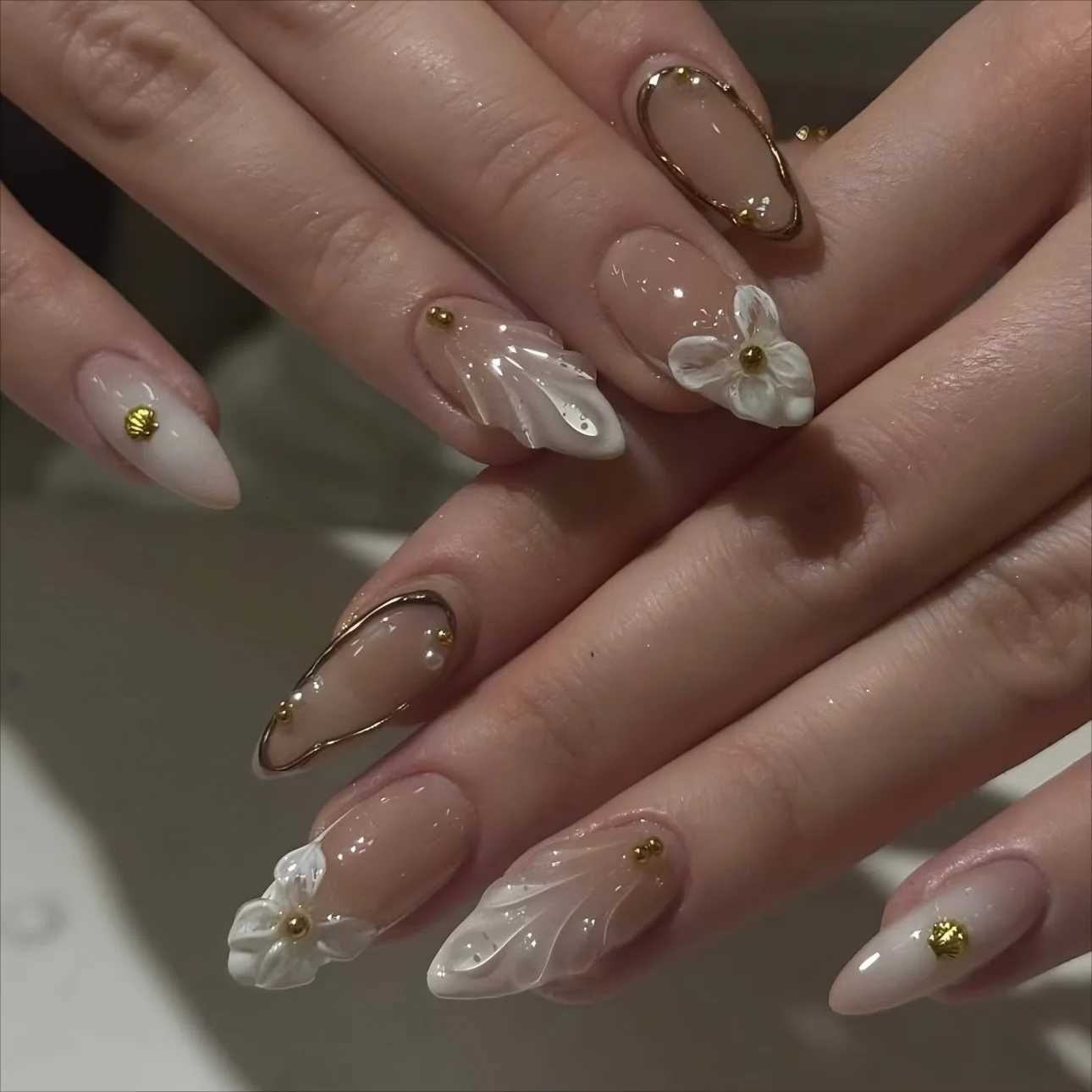 24pcs/set French Almond Press on Nails Pink Flower Fake Nails Spicy Girls False Nail Artificial Tips UasT251118T251119