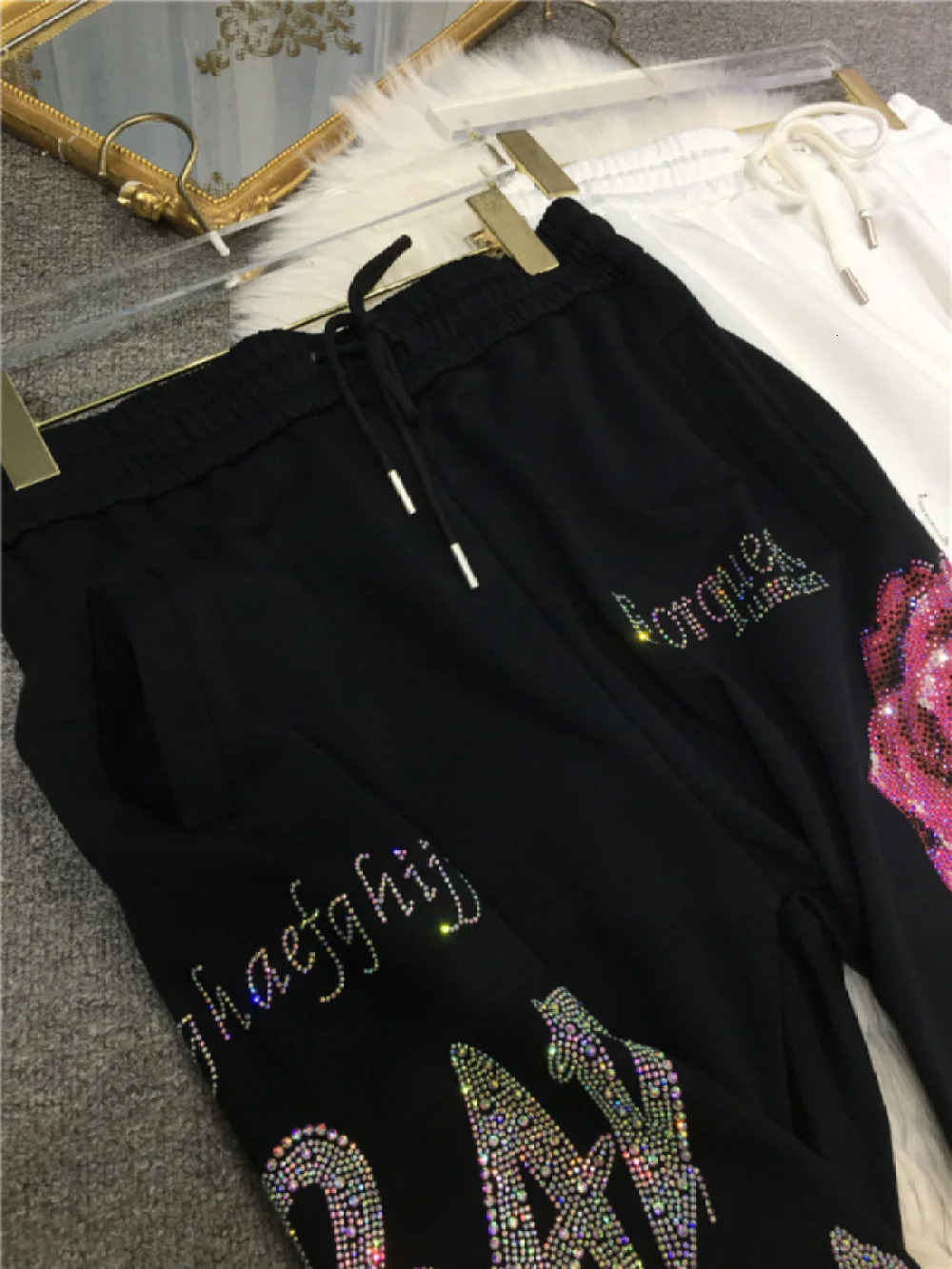 XL-4XL Plus 150kg Womens Rhinestone Flower Big Size Sweatpants Casual Streetwear High Waisted Baggy Pants Woman Z260314
