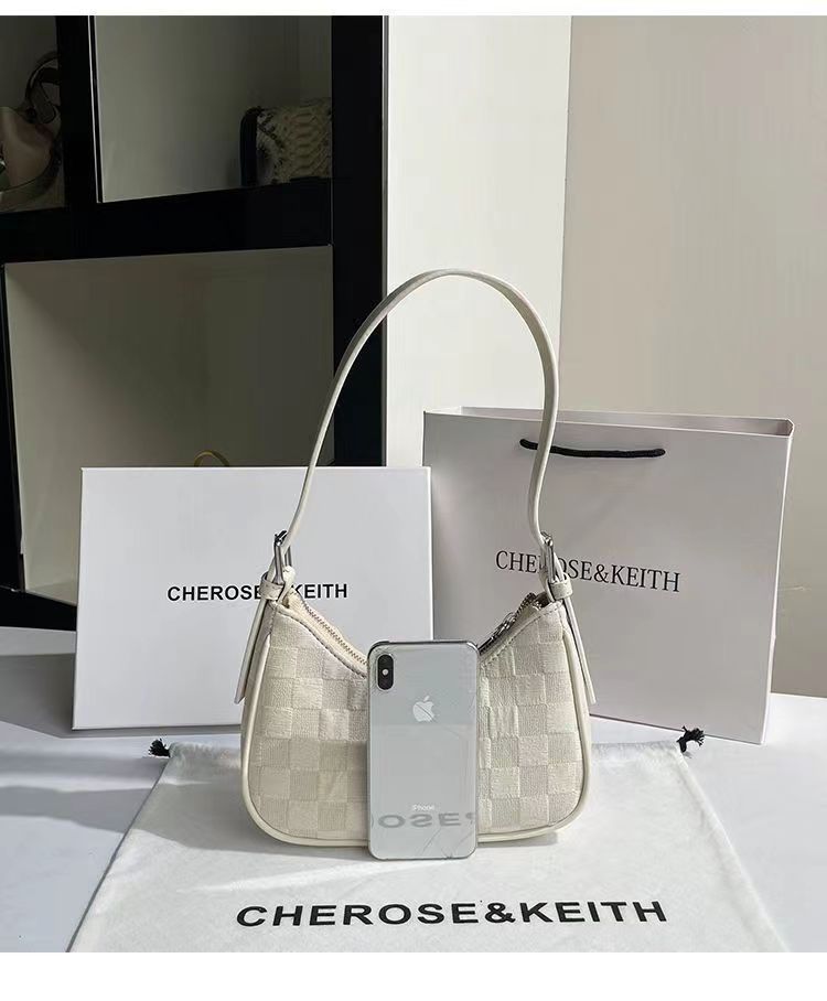 2025 New Niche Cream Crescent Bag for Women: High - end Baguette Shoulder and Underarm Bag for Autumn and Winter