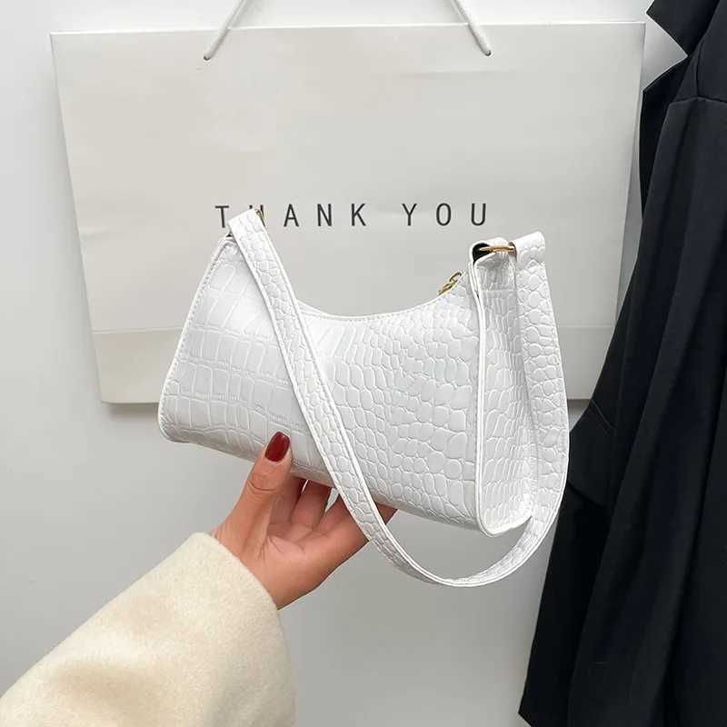 Fashion Exquisite Shoulder Bag Retro Casual Women Totes Bags Female Leather Solid Color Chain Handbag Small Square Armpit BagsW250512