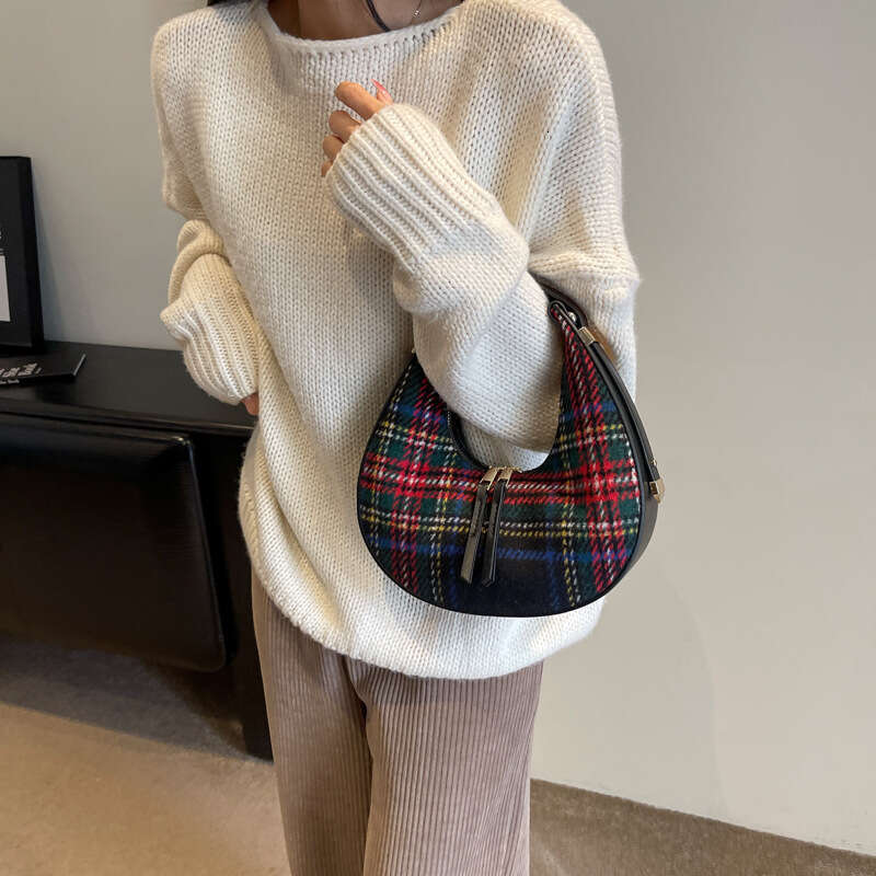 Women's 2025 autumn/winter new woolen small fashionable plaid hand-held crescent premium texture single shoulder armpit bag