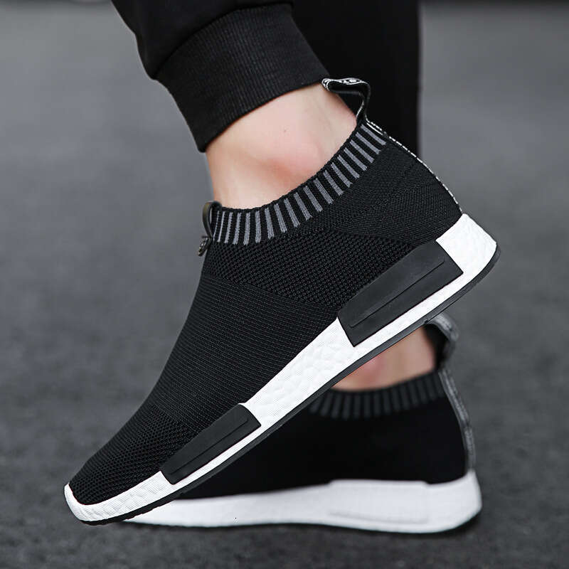 Breathable Socks Board Fashion Flying Weave Sports Casual Korean Edition Student Mesh Men's Shoes