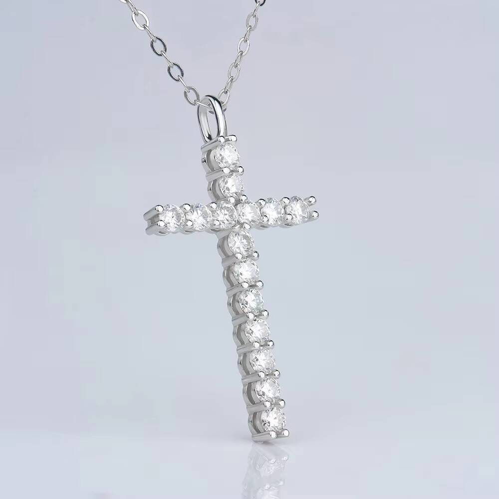 925 Sterling Silver Moissanite Cross Pendant White Gold Plated Color with VVS White Moissanite Diamond Jewelry Necklace
