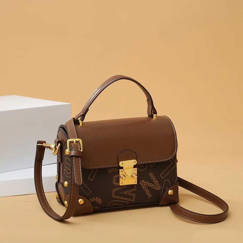 Water-Resistant Ladies Tote Bag Luxury Leather Crossbody Shoulder Handbag Womens Travel-Friendly PurseW251119