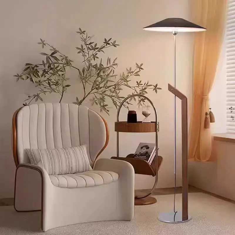 French Medieval Wooden Floor Lamps Fabric Lampshade Minimalist Living Room Restaurant Kitchen Bedroom Iron Base Standing Lights M251119