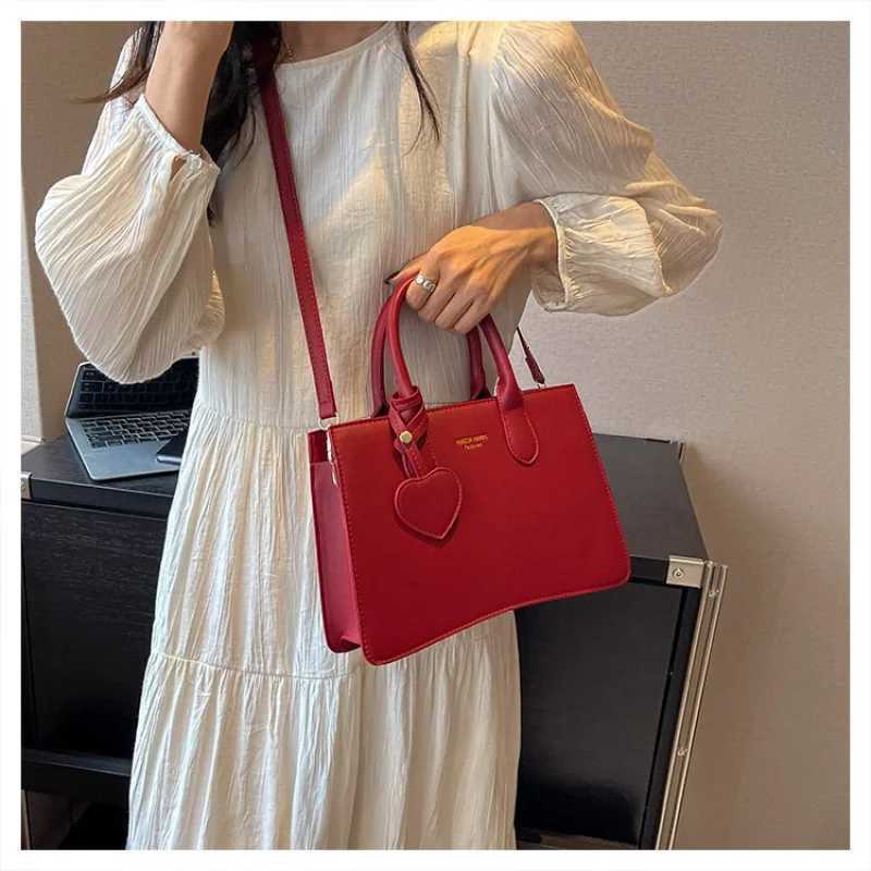 High-Quality Leather Shoulder Bag For Women Messenger Bag From Luxury Brand By Famous Desinger Popular Classic ElegantW251119