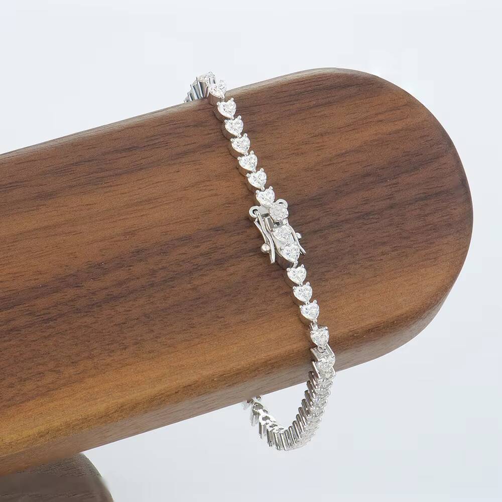 Hot Sales Jewelry 33MM Heart Moissanite Tennis Chains Bracelet 925 Silver Bracelet Jewelry for Women