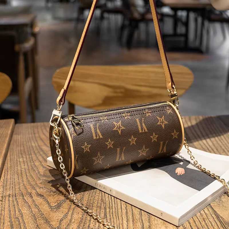 Underarm Bag 2025 New Women Fashion Single Shoulder Cylindrical Bag High Quality Mini Small Crossbody Bag Hand-held Chain BagW251119