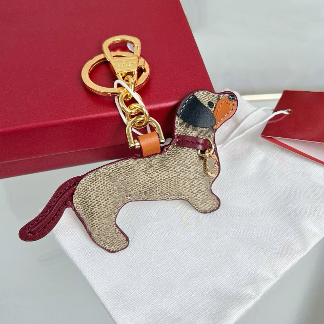 Upscale leather pet dog Keychains GGs Designer Keychains charm Fashion Bag handbags pendant Key chain for Men Women Car Key Rings Perfect Christmas Gift for Her GGood