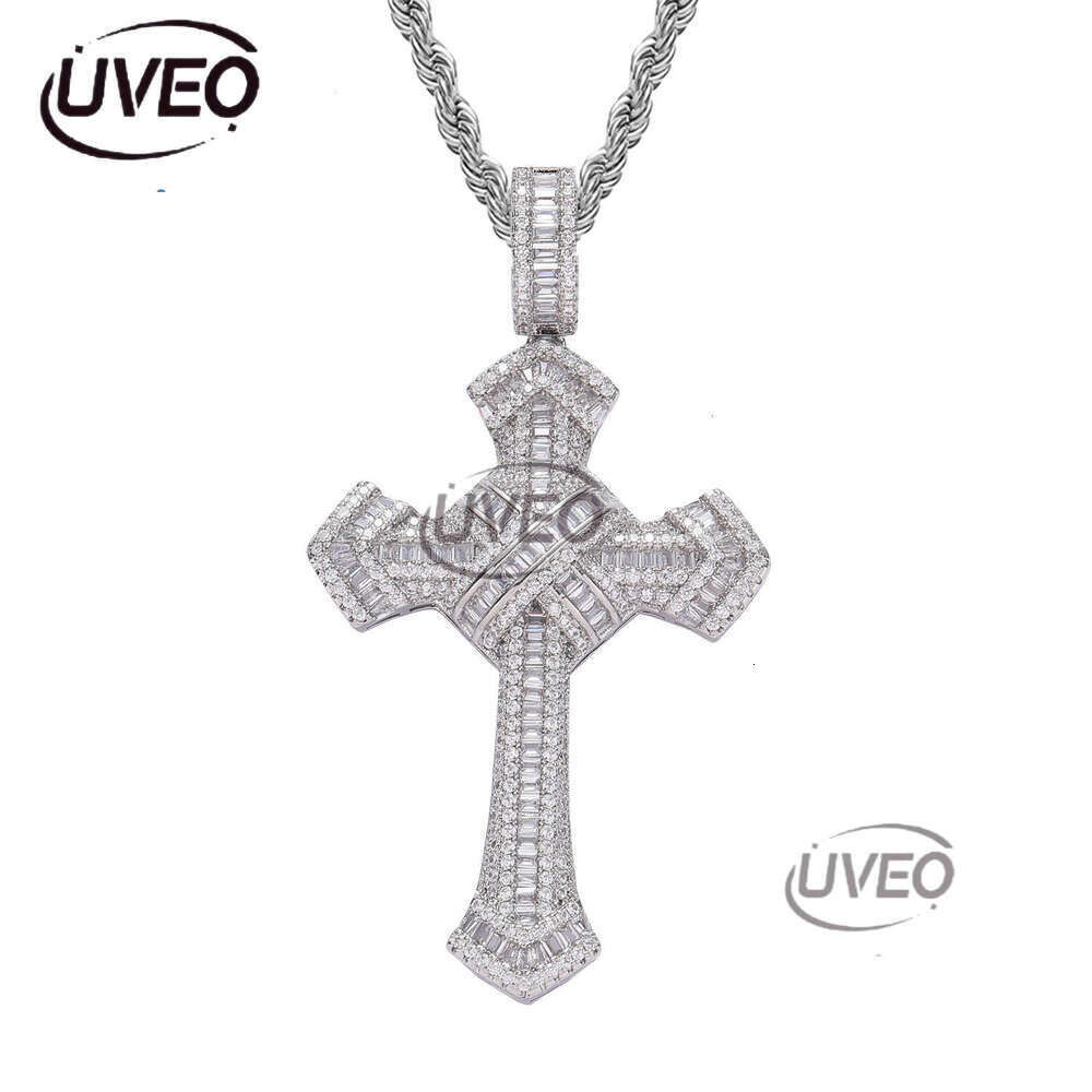 Luxury designer Chic Men Women's Hip Hop Necklace with real gold plated sterling silver and micro-inset ice out vvs Moissanite cross pendant for 