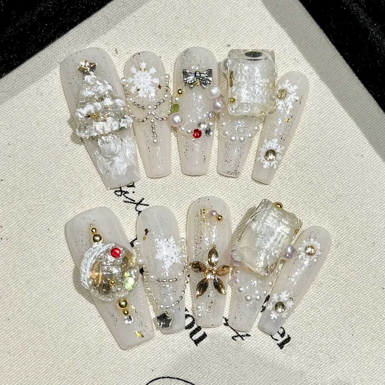 10pcs White Handmade Fake Nails Art Christmas Aurora Snowflakes Design Long Ballet False Nail Tips Diamond Coffin Press on NailsT251118T251119