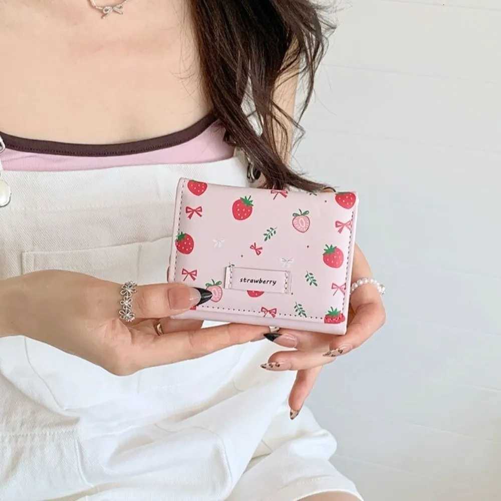Portable Strawberry Tri-fold Wallet Printing Korean Style PU Leather Wallet Multi-Slot Folding Card Holder GirlT251119