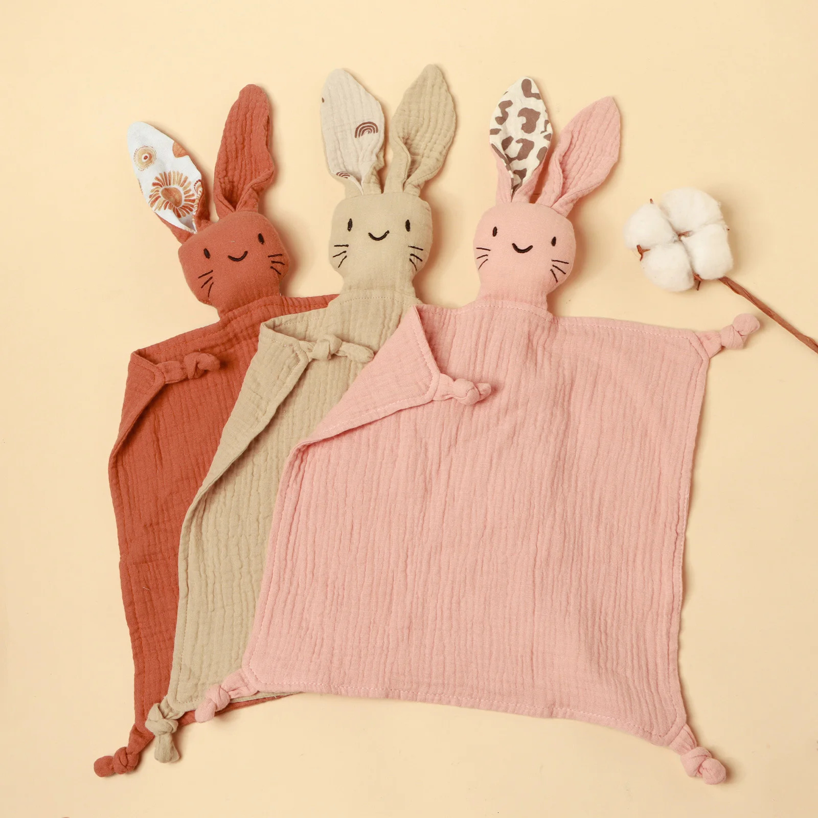 Embroidered Drool bib with different ears cat face baby cotton comfortable sleeping towel handle 250414z