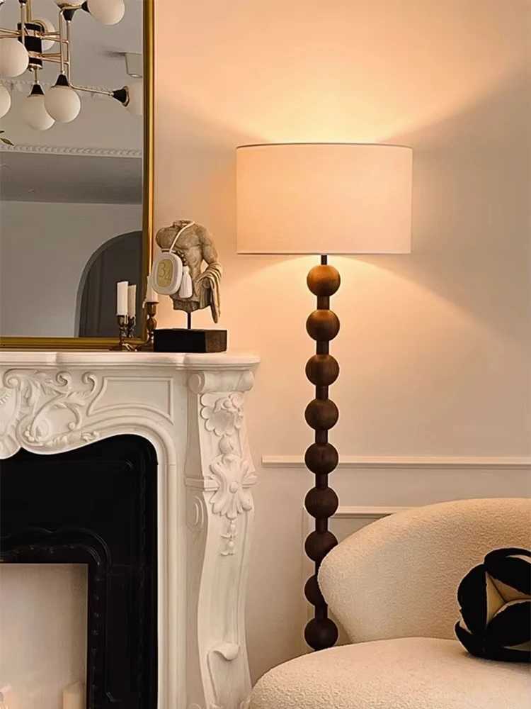 Medieval Solid Wood Living Room Floor Lamp Wabi Sabi Style Retro Sofa Edge HighEnd American Decorative Atmosphere Lamp Desk Lamp M251119