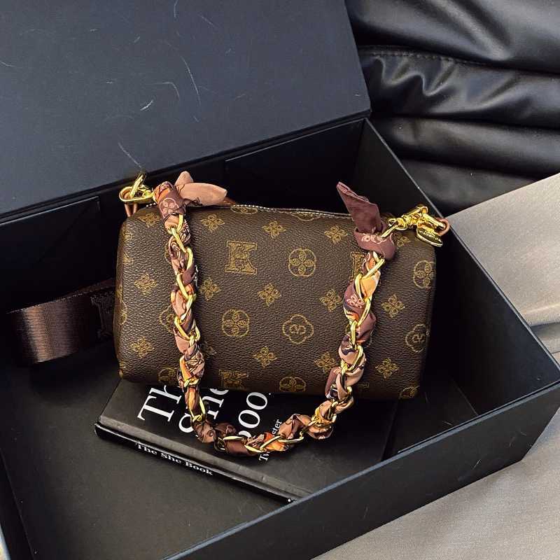 Designer Women Crossbody Bag Leather Elegant Shoulder Bag Classic Vintage Style Luxury Fashionable ToteW251119