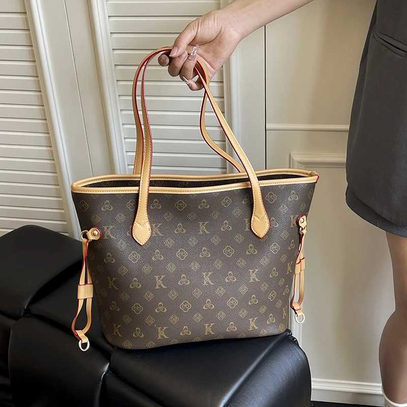 Stylish Luxury Brand Tote Bags Leather Edition Hand Bags And Shoulder Bag For Women Popular Classic FashionW251119