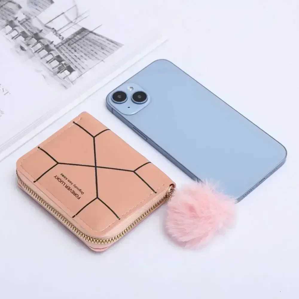 New Womens Wallet Short Simple Card Bag Wallet Summer Zipper PVC Material Card Clip Pendant Daily Collocation Small WalletT251119