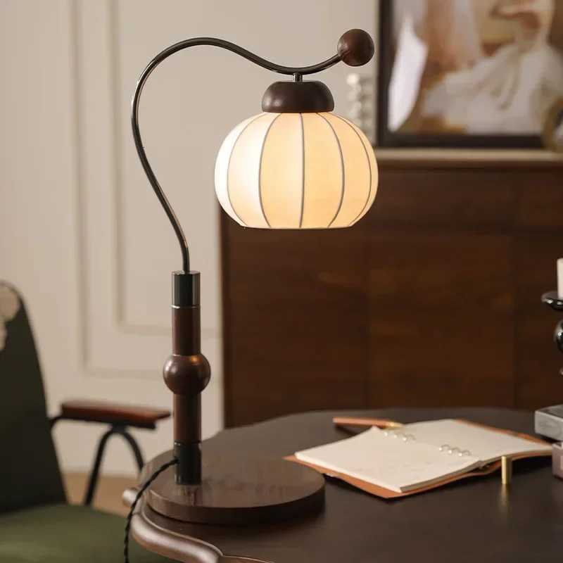 French Style Nanyang Retro Style Floor Lamp Living Room Sofa Fishing Lamp Atmosphere Lamp High-end American Desk Lamp Reading M251119