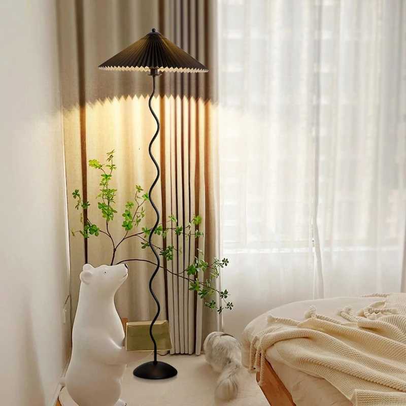 Nordic Minimalist Pleated Fabric Led Floor Lamp Living Room Home Decor Sofa Corner Standing Table Light Bedroom Bedside Lamp M251119