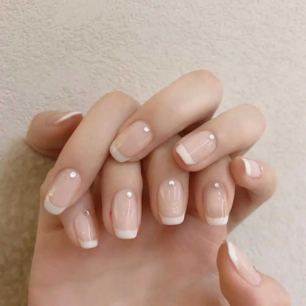 24pcs French White Side False Nails Wearable Rhinestone Desgin Fake Nails Short Simple Nail Full Cover Nail Tips Press On NailsT251118T251119