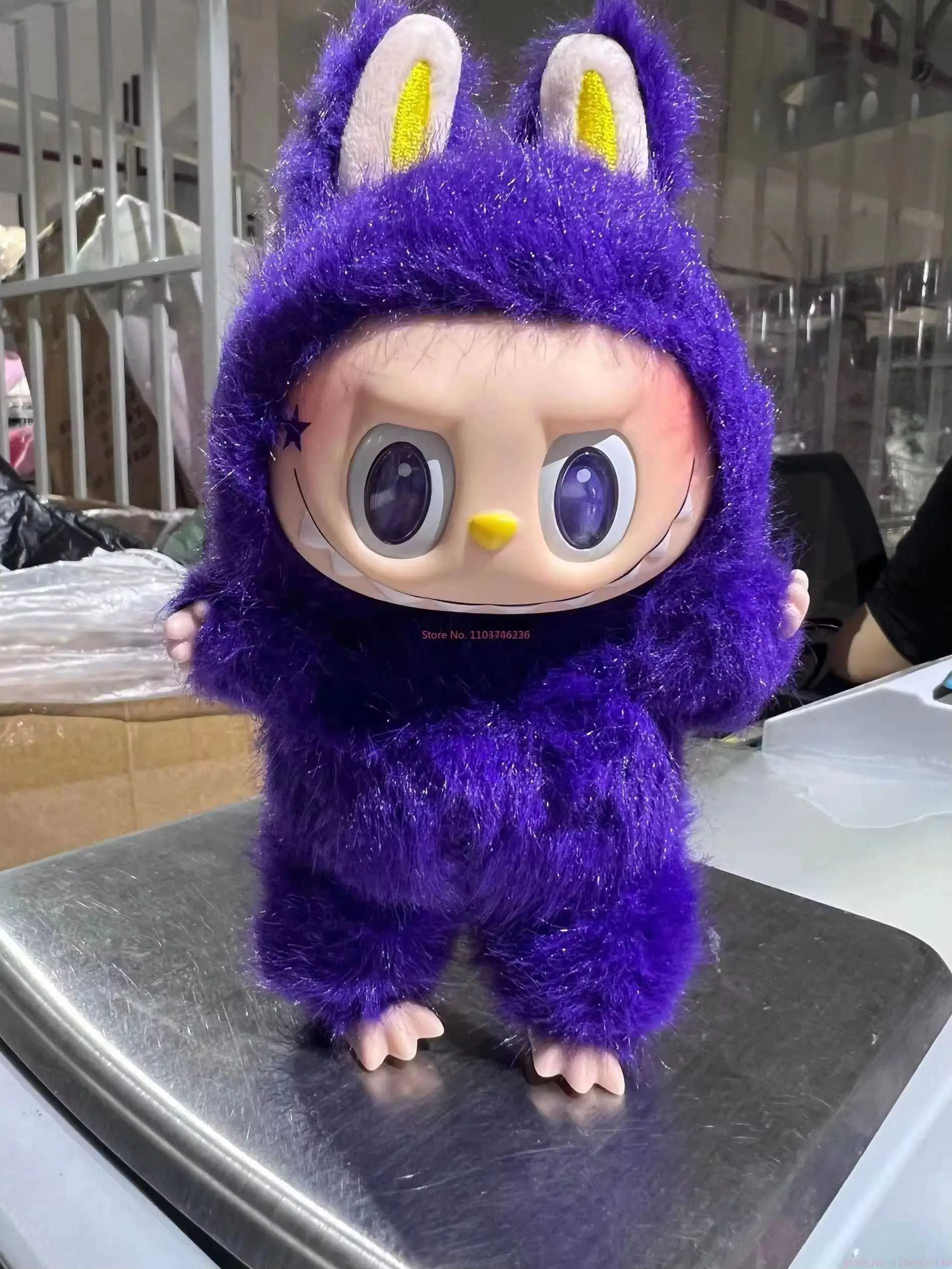 2025 hot selling blind box replica Labubu Milanese Purple Kingdom series model doll enamel monster picture keychain birthday gift W250419