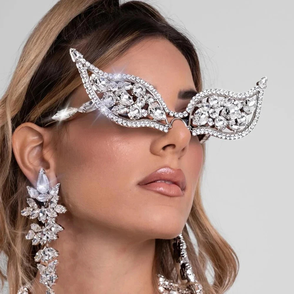 Bling Crystal Geometric Sunglasses Frame for Women Party Jewelry 2024 Ins Fashion Rhinestone Face Accessories Bridal Gifts 251113