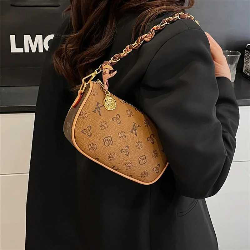 High-End Minimalist Fashionable Trendy Design Letter Crossbody Handbag Women Luxury Vintage Leather Solid ColorW251119