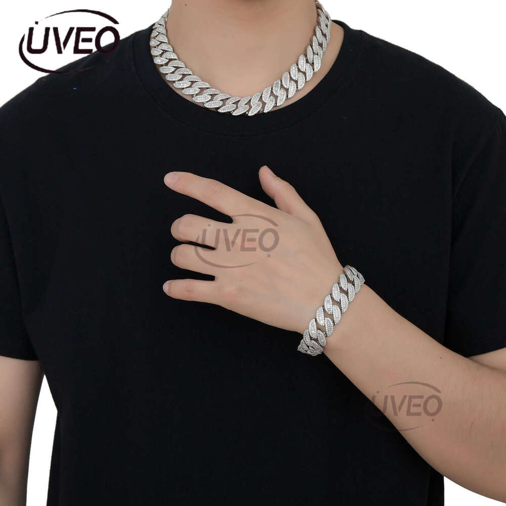 Luxury designer Jewelry Hip Hop Cuban Chain 20mm Ice Out VVS Moissanite Necklace with free shipping
