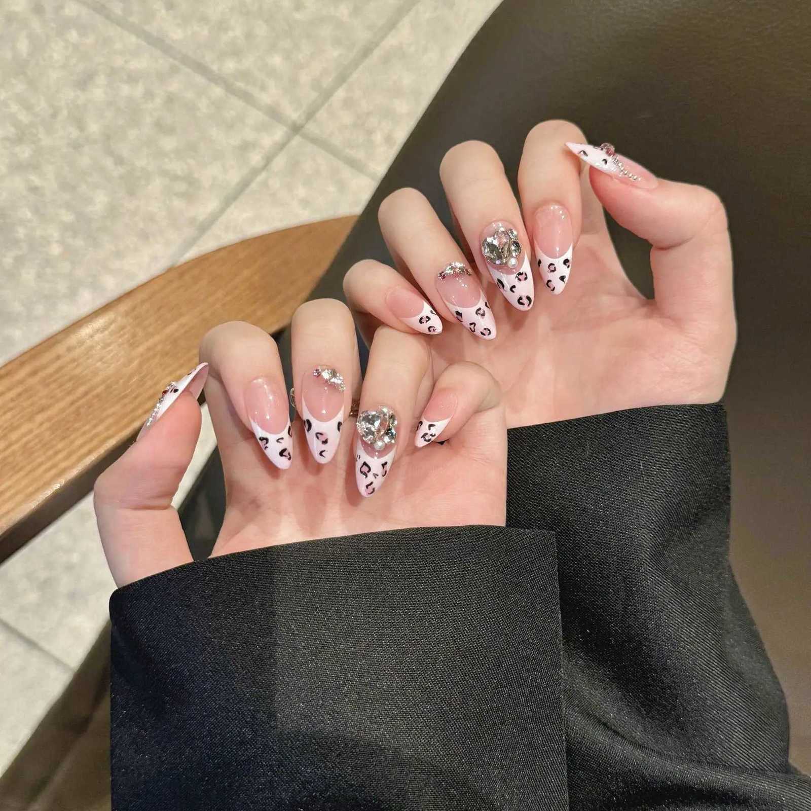 Handmade Press on Nails French Pink Leopard print Fake Nails for Women Girl Wearable Reusable Sweet Cool Long Almond False NailsT251118T251119