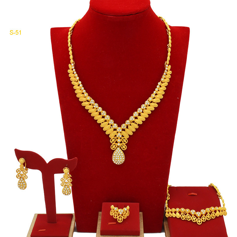 Latest Italian Womens Exquisite Jewelry Set Gold Womens Necklace Earrings African Big Jewelry Wedding Party Gift 241115
