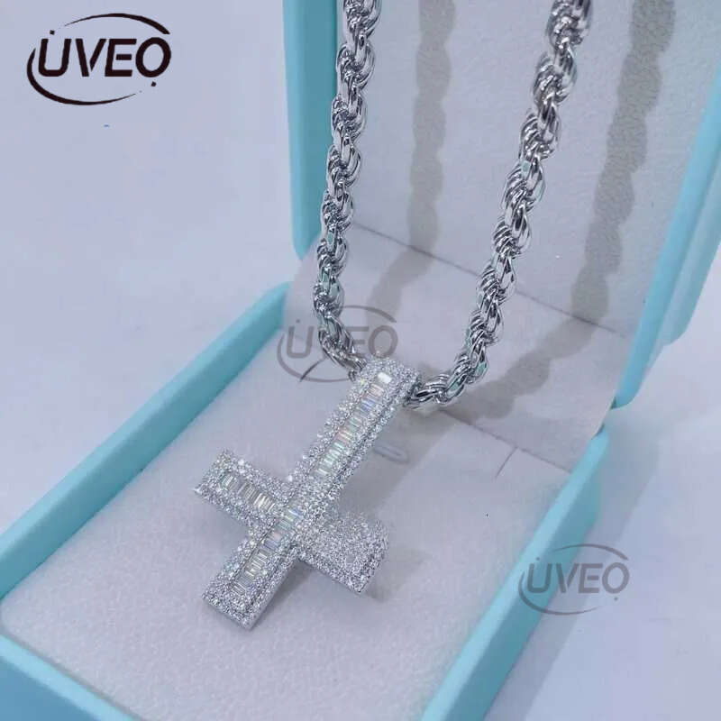 necklace moissanite chain Pendant Necklaces Whiote Gold Sier Vvs Moissanite Dia Iced Out Hip Hop Pass Tester Upside Down Cross