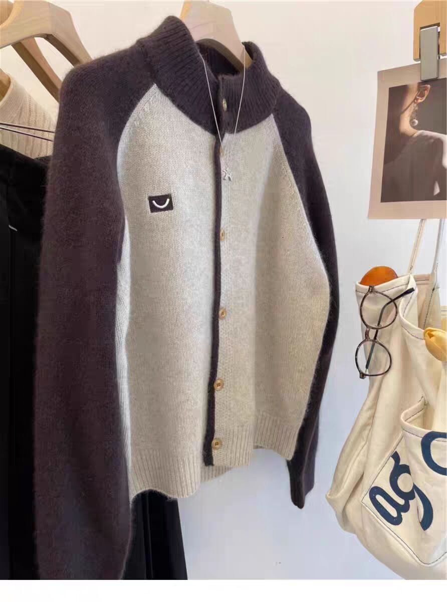 New Fashion Loose Knitted Cardigan for Women Autumn and Winter Stylish Outerwear Sweater Top