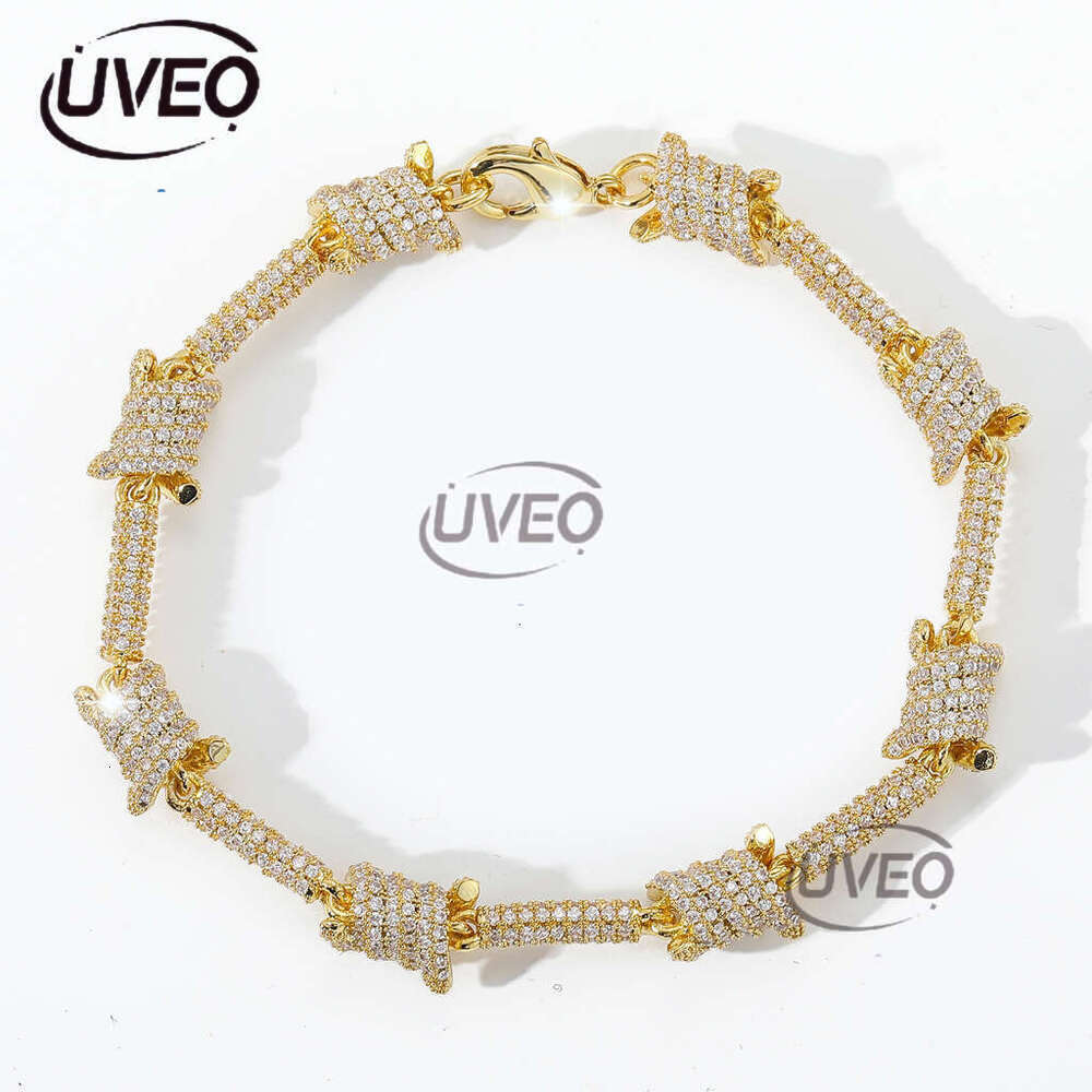 Luxury hip hop Cuban chain front, back filled with ice out VVS Moissanite bracelets for men and women Free delivery