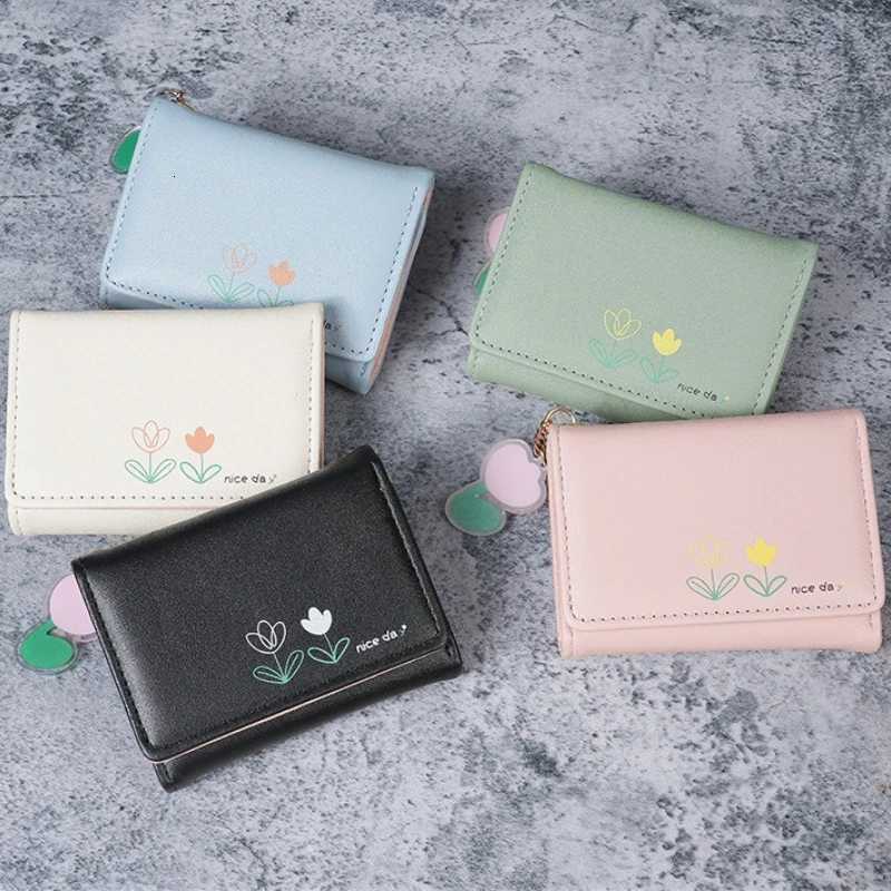 New Small Wallet Womens Leather Short Folding Wallet Student Cute Mini Fashion Hasp WalletT251119