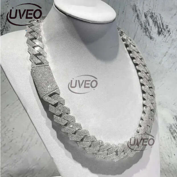 Hip Hop Rapper Mossanite Necklace Jewelry Vvs Sterg Sier 20mm Black Dia Moissanite Cuban k Chain