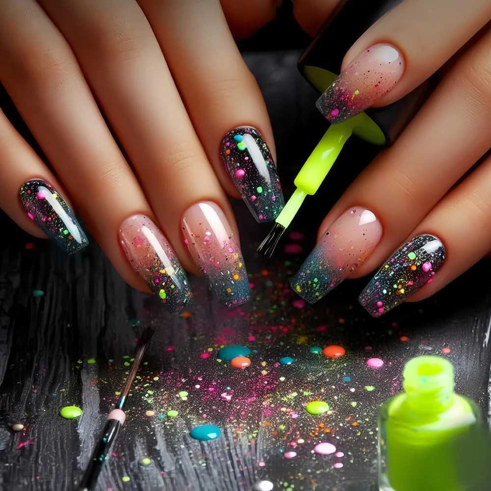 24PCS Simple White French Press on False Nails Glitter Golden Sequin Short Coffin Fake Nails for Women Detachable Nail ManicureT251118T251119