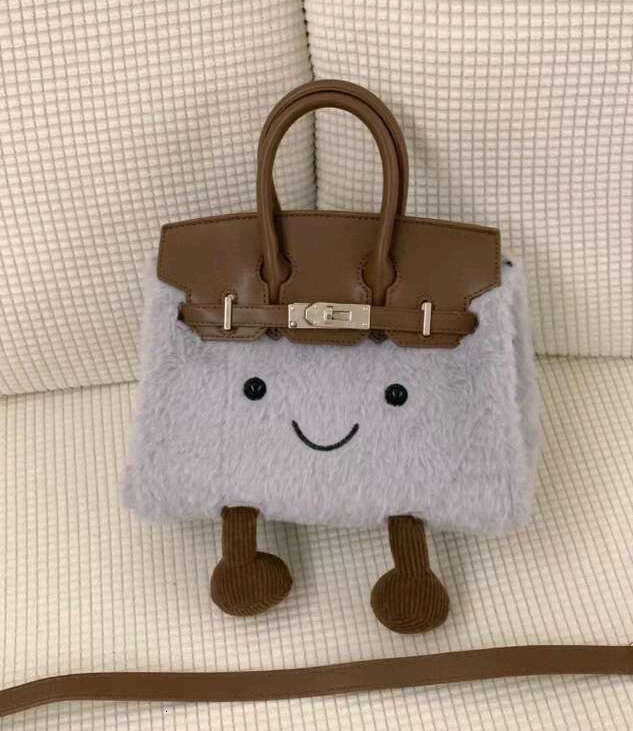 1121 Designer Cute Plush Storage Tote Cssbody Large Capacity Handbag Shoulder Dual Purpose For Women Smiling Face Christmas Gift Bag Best Seller