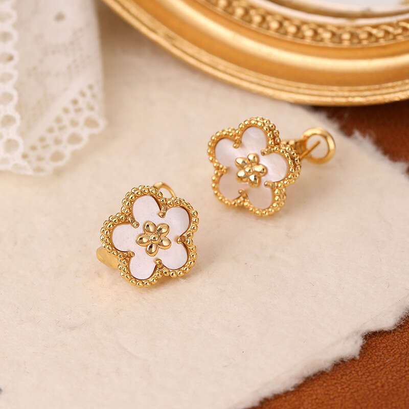 Shell Silver Needle Jewelry High-End Women's Flower Studs Light Luxury European and American Hot-Selling Korean Earrings Gold Niche - view 3