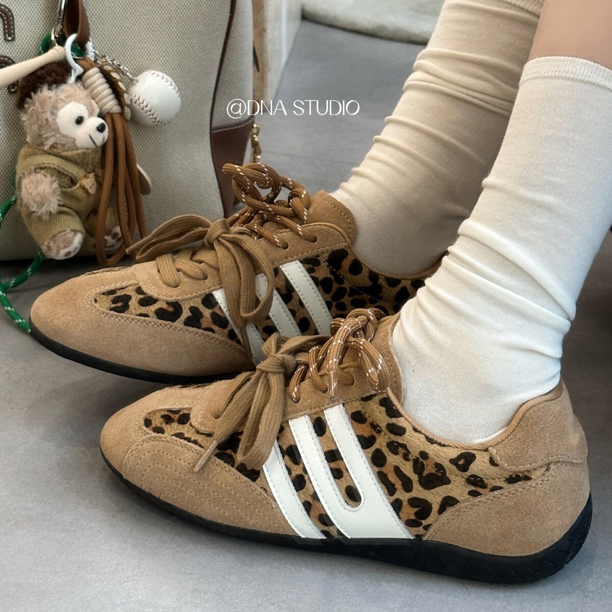 designer shoes Cowhide Leopard Print German Training Breathable Casual Lightweight Comfortable Sports Sneakers Women's Shoes