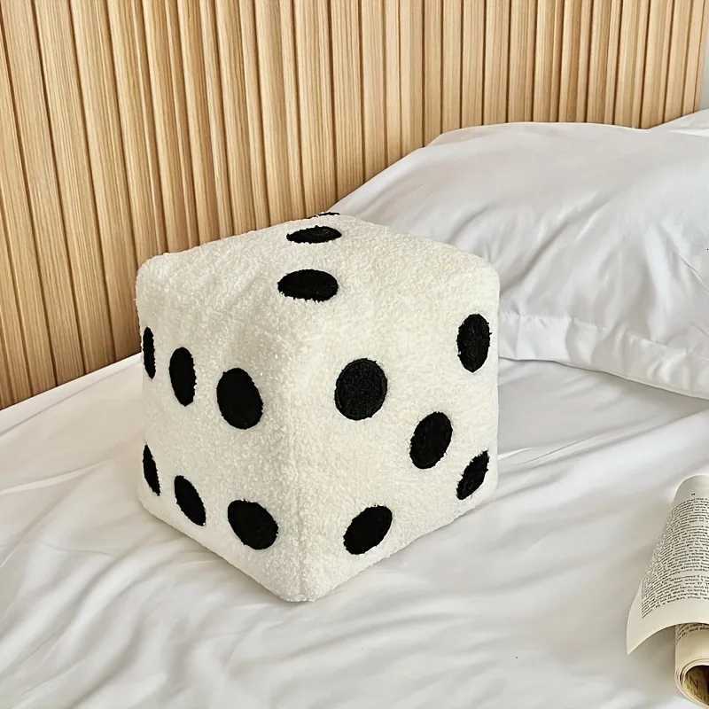 1pcs Dice-Shaped Decorative Throw PP Cotton Filled Cushion Cover for Sofa Bed Living Room Geometric Home Decor M251119