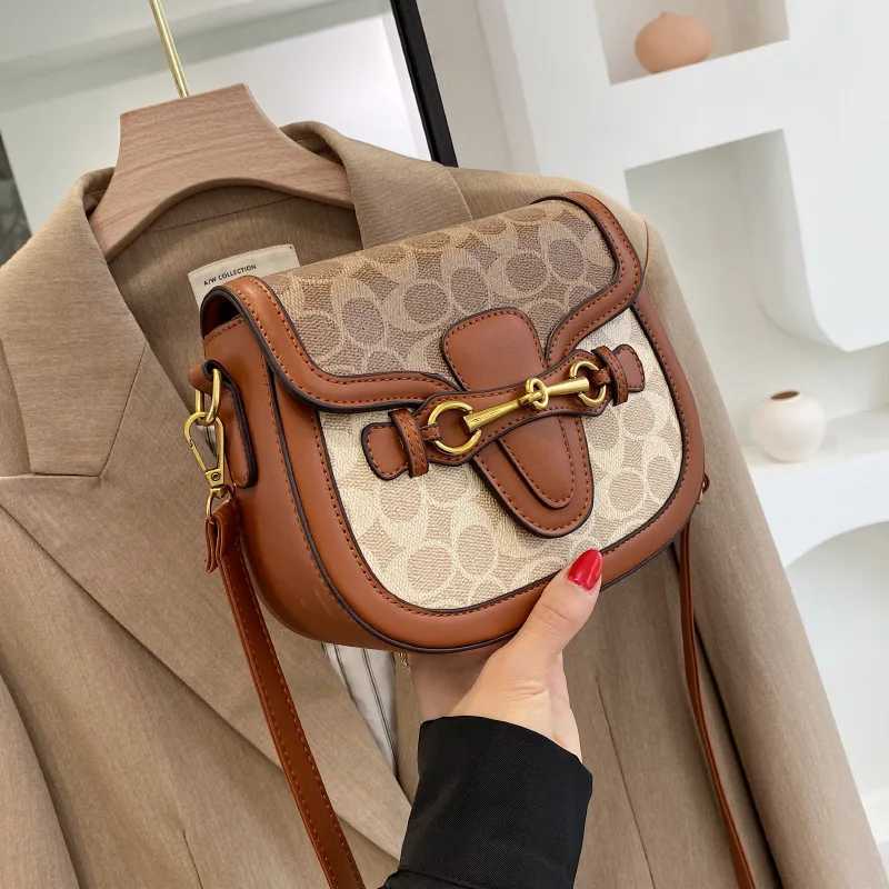 New trendy and retro crossbody bag for women Korean version western-style womens bag saddle bag wide shoulder strap shoulderW251119