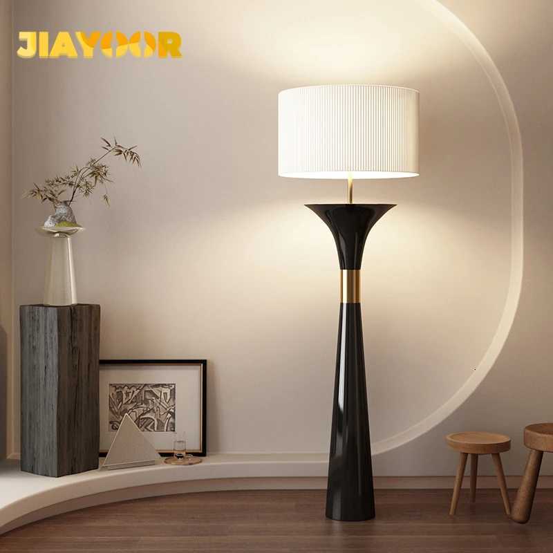 French Medieval Fabric Walnut Floor Lamp Bedroom Bedside Lamp Living Room Sofa Side Lamp Decorative Light Apartment LED Lighting M251119