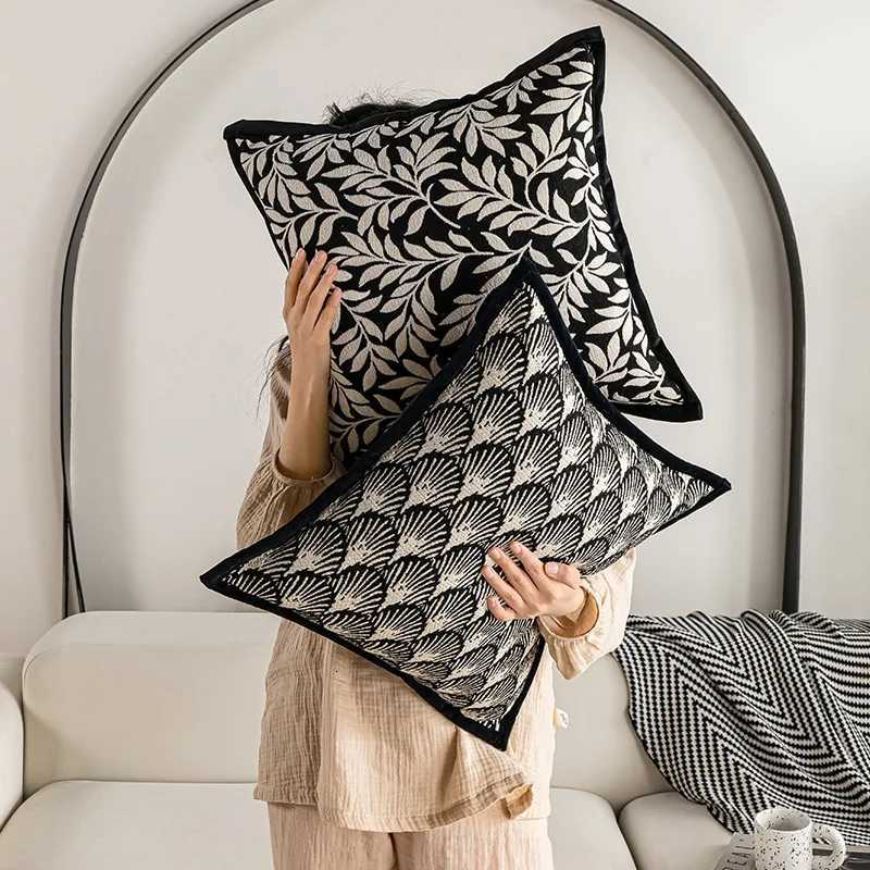 Bohemian Jacquard Cover Black White Ins Style Sofa Cushion Living Room Bedroom Decor Luxury Geometric Throw CaseM251119