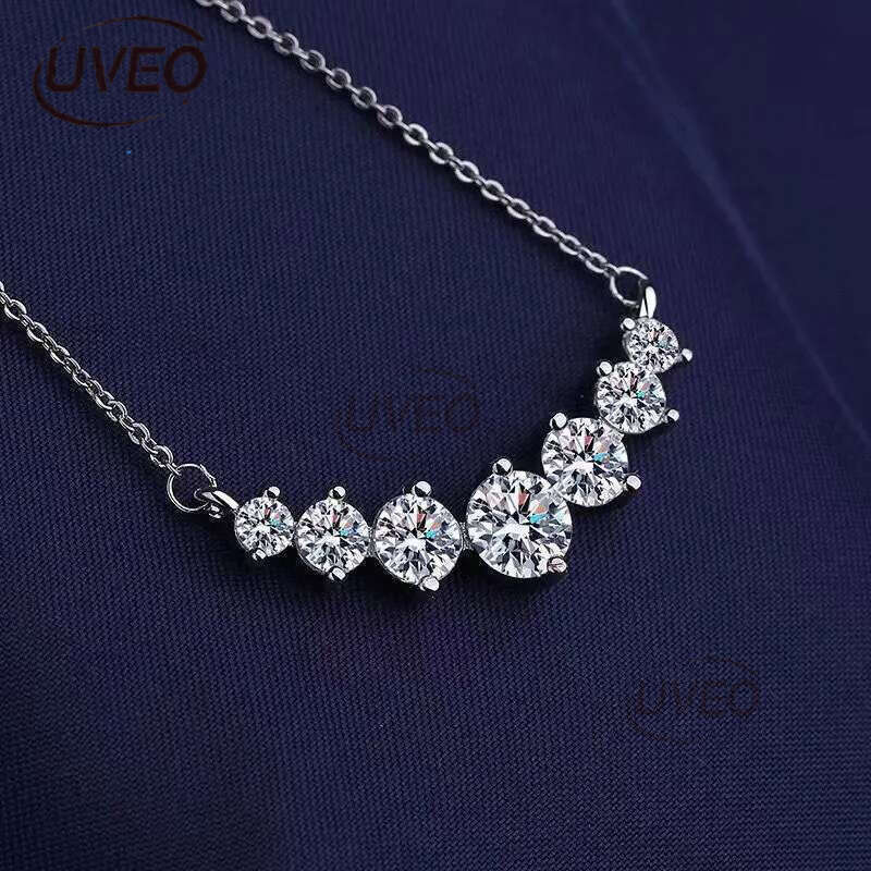 Fine Jewelry Twin Heart Halo Shape Dia Moissanite Pendant Necklaces Sterg Sier Chain For Women Engagement