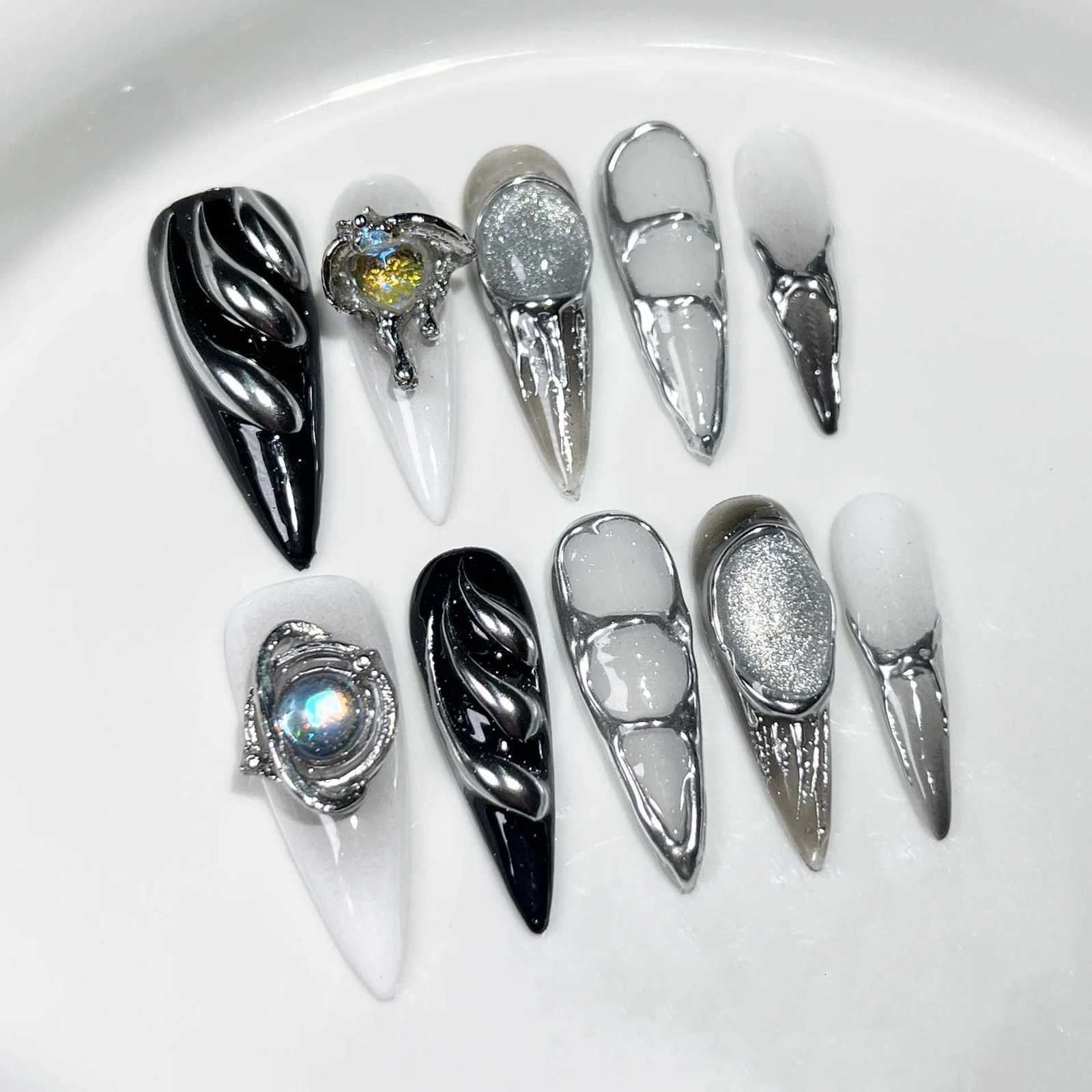 10pcs Golden Stiletto Handmade Press on Nails Retro Fake Nails with 3D Decorations False Nails Artificial Nail T251118T251119
