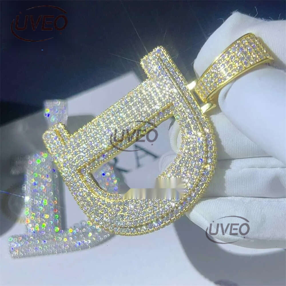Designer JewelryCustom top quality hip hop iced out dia sterg sier gold initial moissanite letter pendant